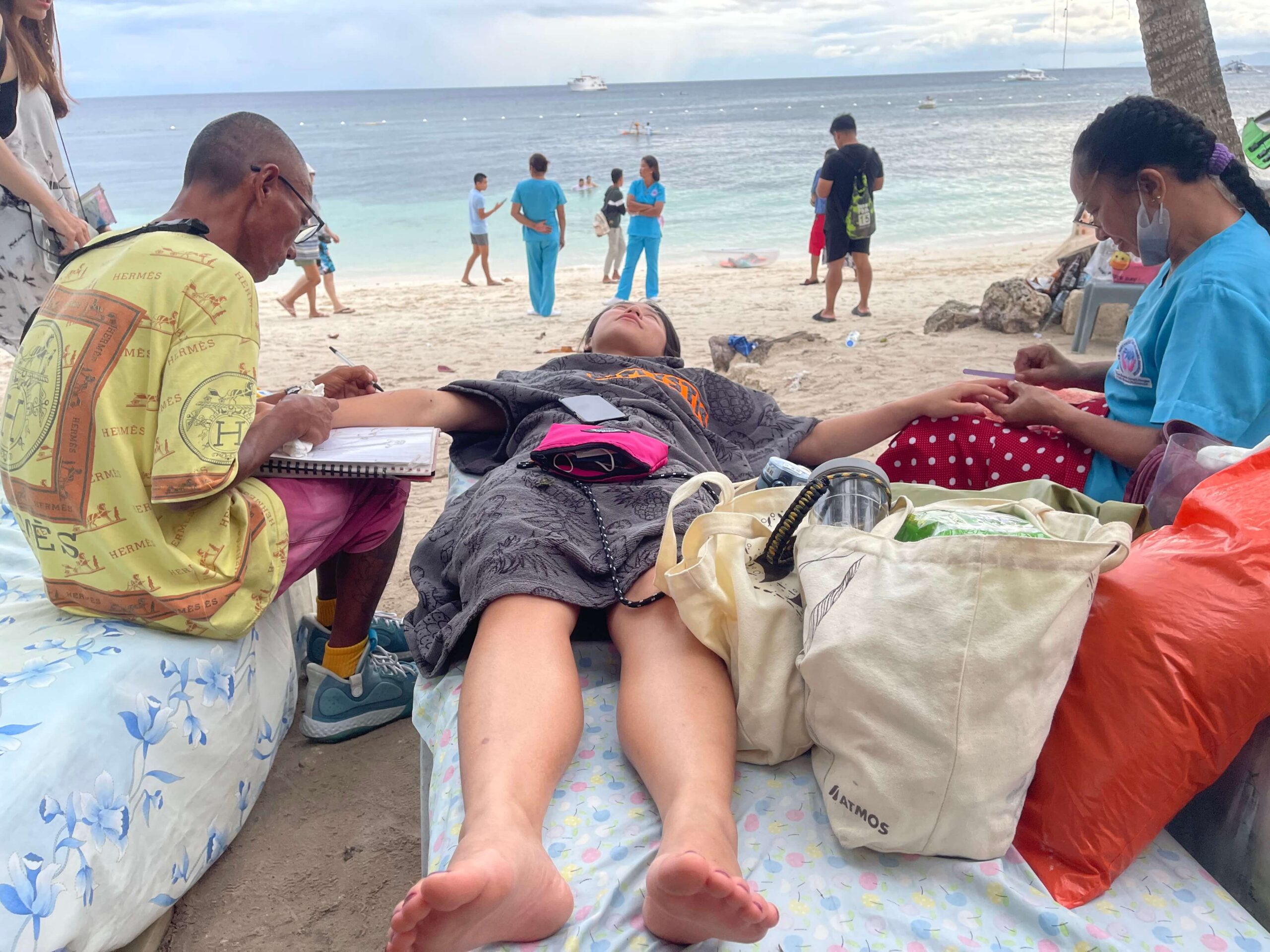 【菲律賓 邦勞島】 1天可以怎樣玩？離島的離島 Panglao 環島慢活行