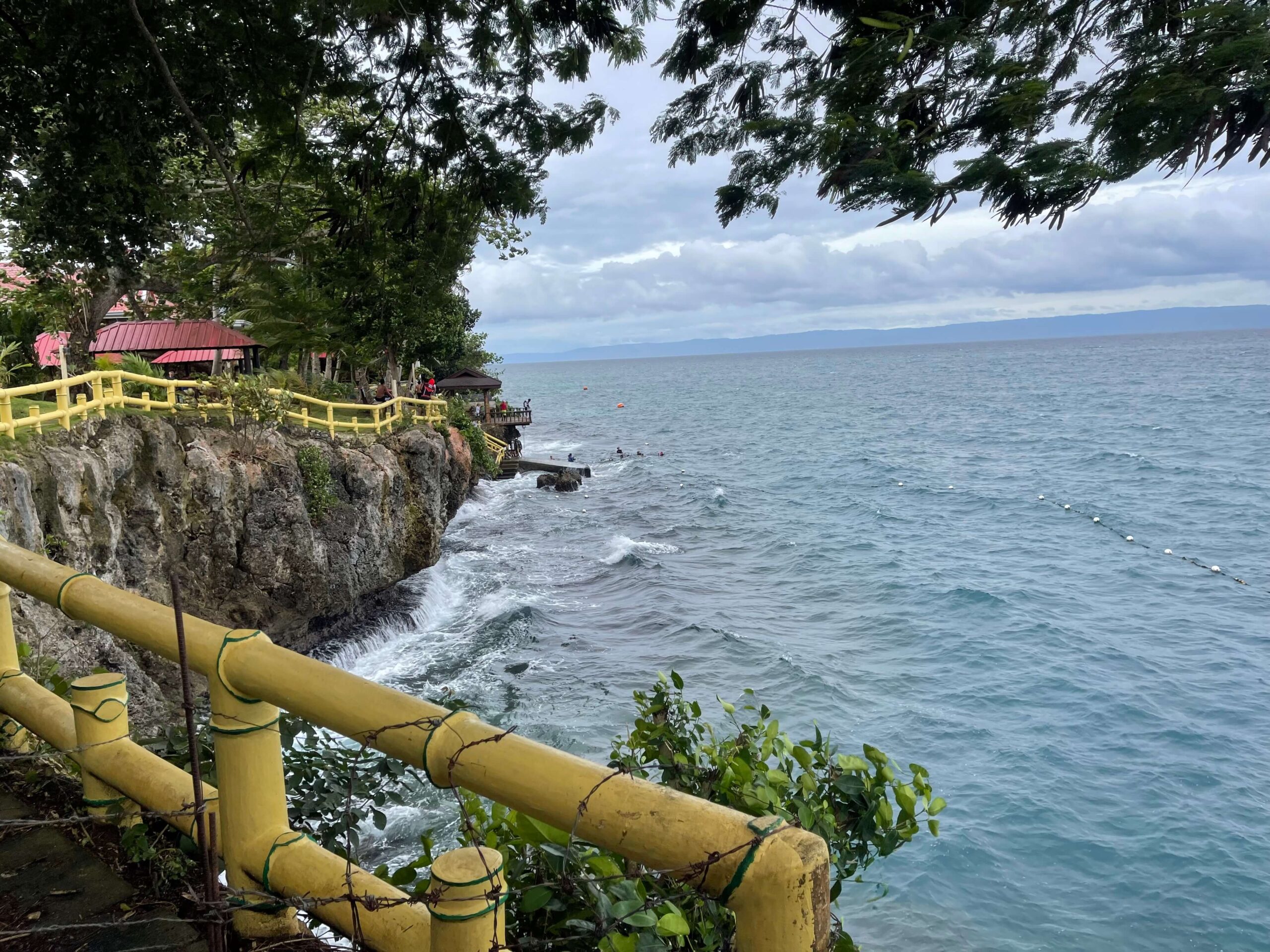 【菲律賓 邦勞島】 1天可以怎樣玩？離島的離島 Panglao 環島慢活行