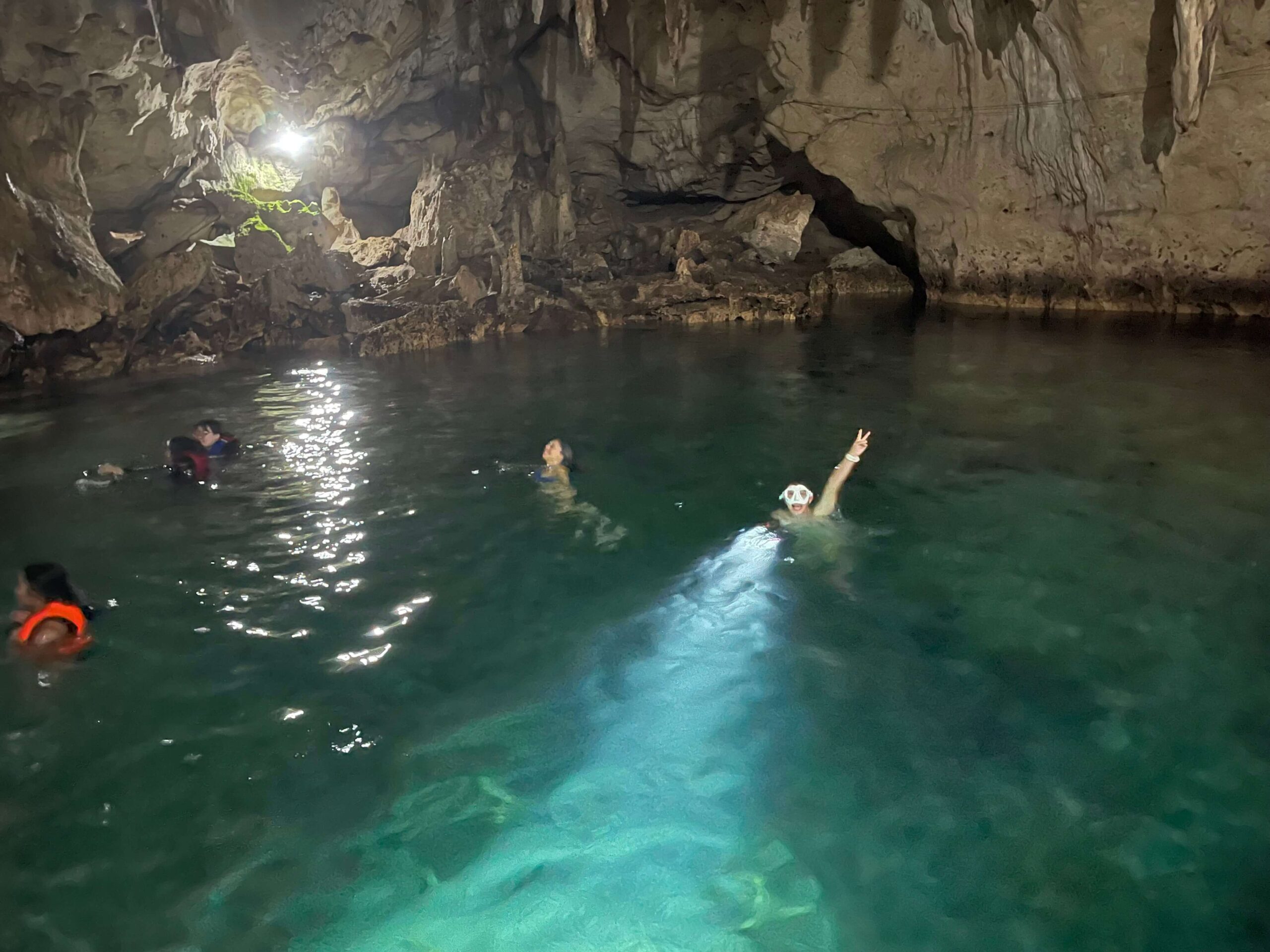 【菲律賓 邦勞島】 1天可以怎樣玩？離島的離島 Panglao 環島慢活行