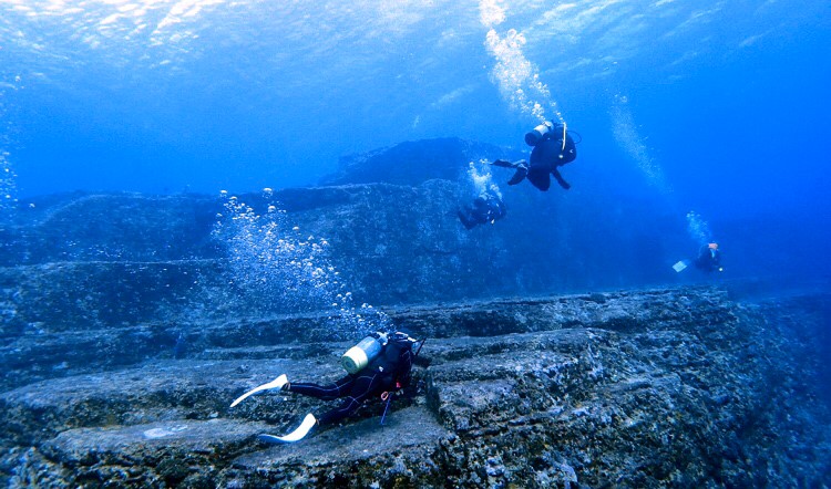 日本 沖繩 與那國 潛水 錘頭鯊 海底遺跡