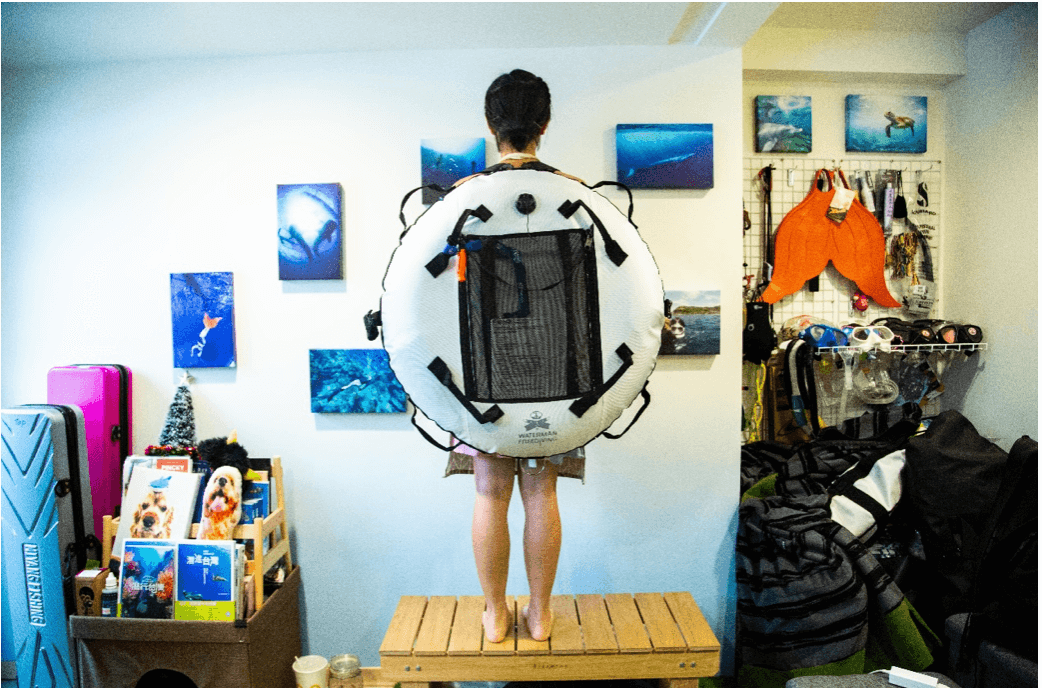 Waterman Freediving 汄浮球 自由潛水 浮球 長蛙 aida padi Waterman Freediving 汄浮球 自由潛水 浮球 長蛙 aida padi 